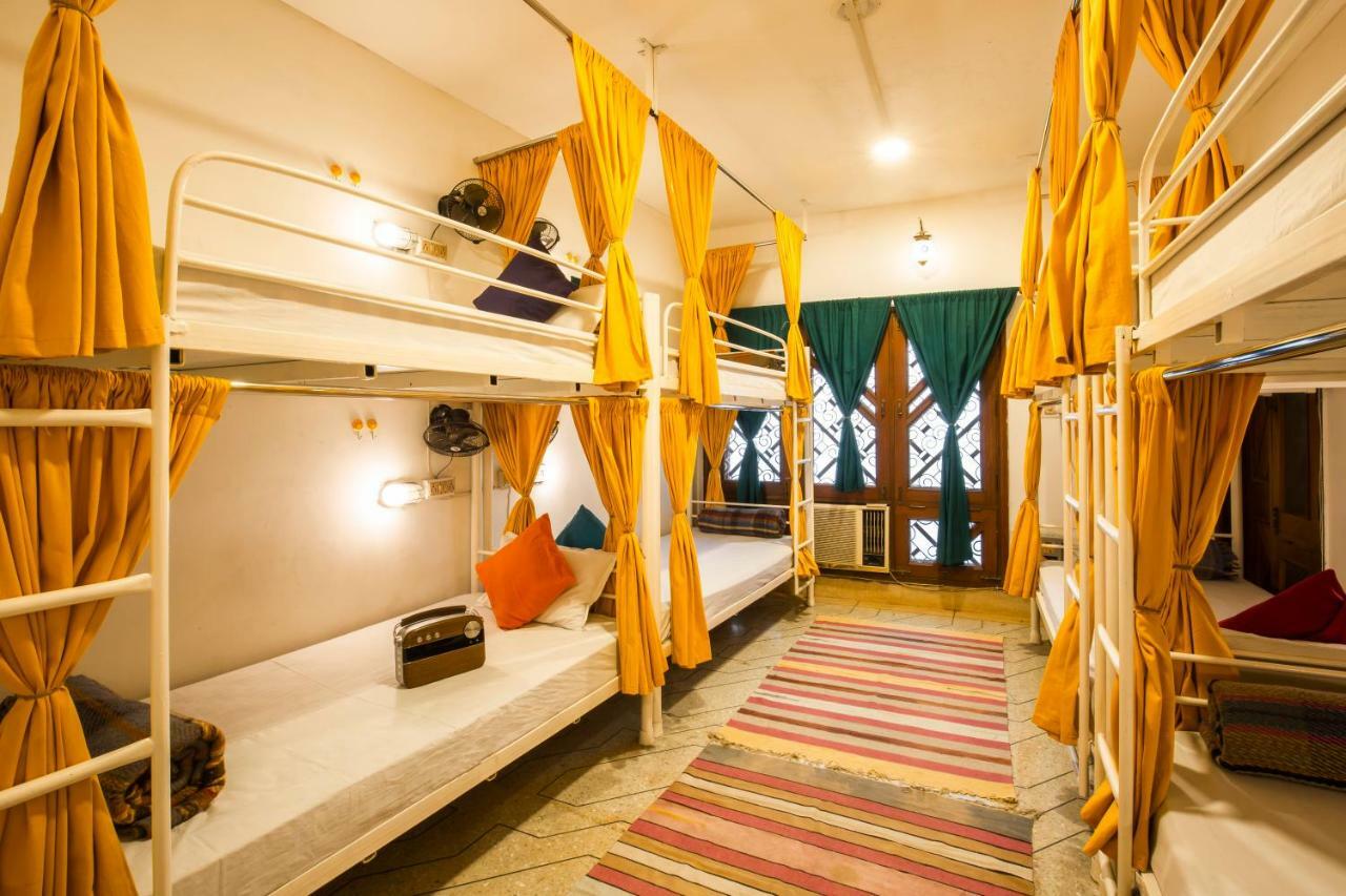 Gostops Lite Varanasi Exterior photo