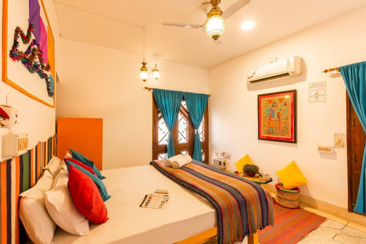 Gostops Lite Varanasi Exterior photo